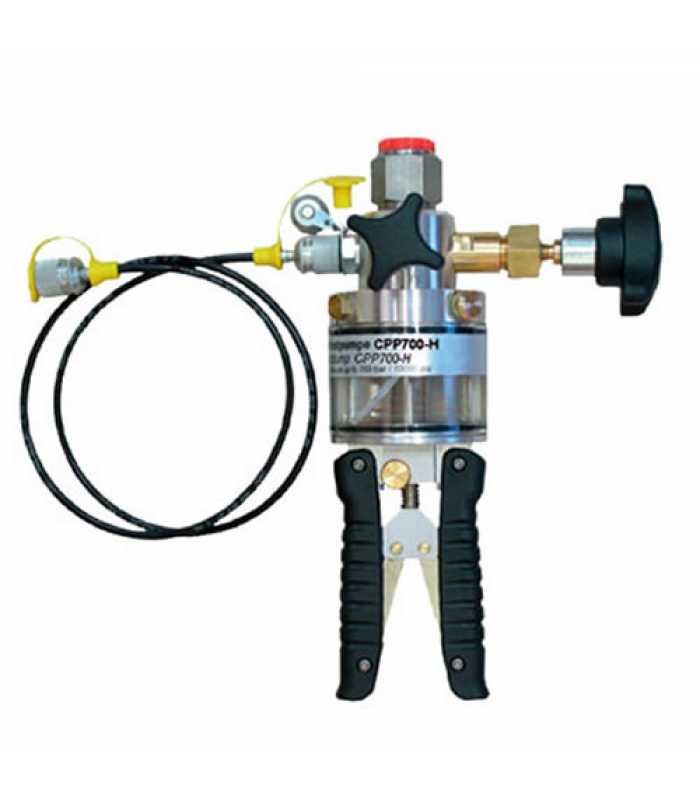 WIKA CPP700 [CPP700-H-P-NCO-Z-ZZ] Hydraulic Hand Pump w/ NPT Adapter Set, Case and Operating Fluid