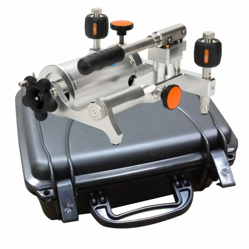 Additel ADT 912A [ADT912A-N-SET] Low Pressure Test Pump With Carrying Case, 1/4 NPT female, 60 PSI (4 bar) - Air