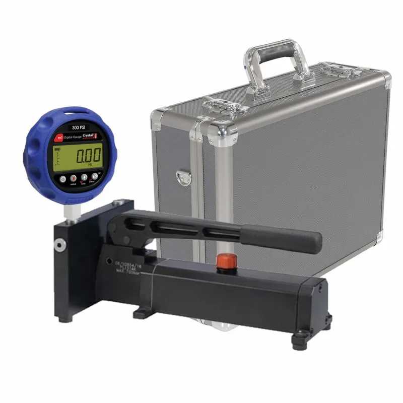 Ametek Crystal M1 [M1-100PSI-EOX-E] Digital Pressure Gauge, 1/4" NPT Male, 0 to 100 PSI w/ Pump System E (Oil) 0 to 10 000 psi/700 Bar, No Liquid (Drained) & Aluminum Case