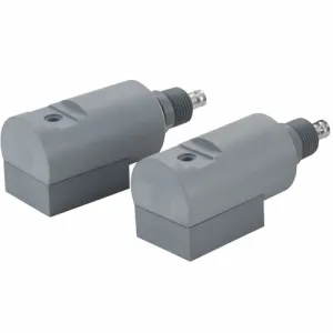 Dynasonics DT9 [DT94-100-A-100-N] Doppler Ultrasonic Transducer Set, Standard Temperature & Standard Pipe, 100 Feet (30m) Cable Length, 100 Feet (30m) Flexible Armored 