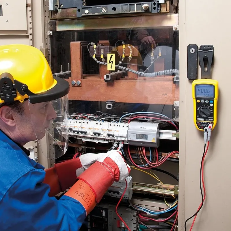 Chauvin Arnoux CA 5277 [P01196777] 10A AC / 20A DC, 1000V AC/DC True RMS Handheld Digital Multimeter