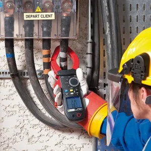 Chauvin Arnoux F606 [P01120966] 2000A AC / 3000A DC Clamp Meter