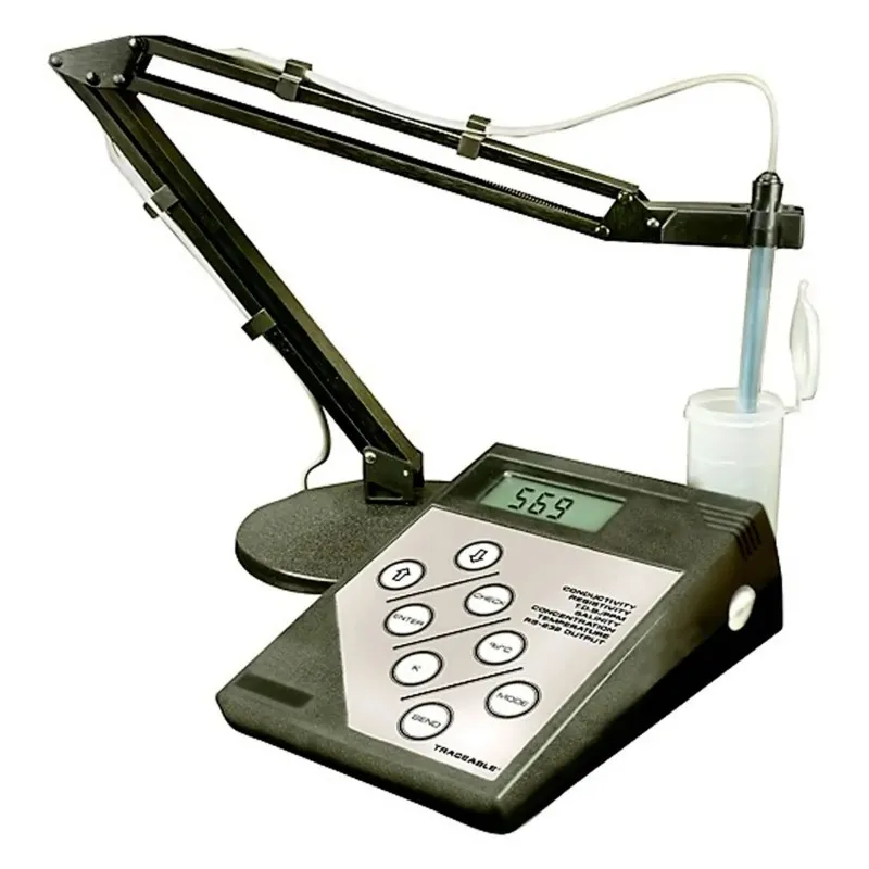 Digi-Sense 19601-06 [WD-19601-06] Traceable High-Accuracy Benchtop Conductivity Meter and Probe with Calibration, 0 to 200,000 μS