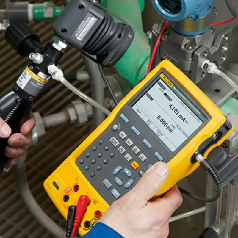 Fluke 726 Precision Multifunction Process Calibrator