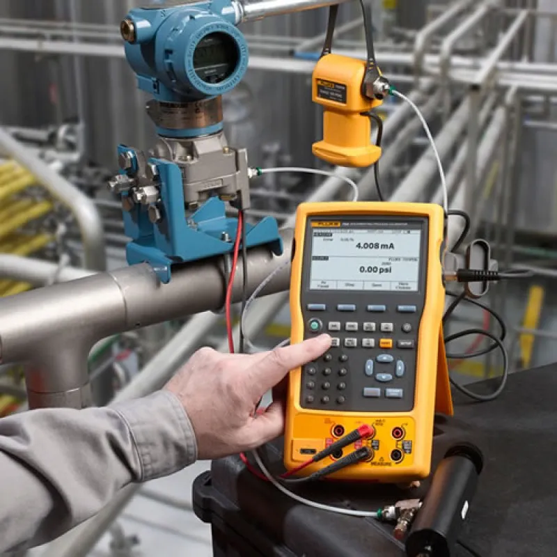 Fluke 753 [FLUKE-753/154 BU] Documenting Process Calibrator w/ HART Communications / Diagnostics Calibration Assistant Combo Kit*DISCONTINUED SEE  FLUKE-754/154 BU*