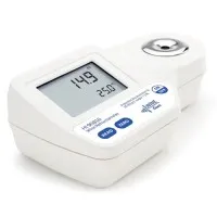 HANNA HI96816 HI96816] Digital Refractometer for Potential Alcohol (% V/V) Analysis in Wine, Must and Juice According to EEC