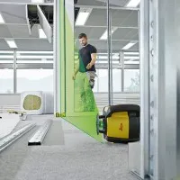 Leica Rugby 640G [6011488] Green Rotary Laser with RC400 Remote Control, Rod Eye 120G and Alkaline Battery