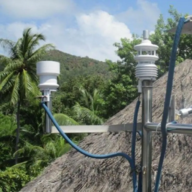 Lufft WTB100 [8353.10] Tipping Bucket Rain Gauge