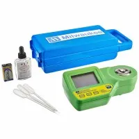 Milwaukee MA887-BOX [MA887-BOX] Digital Refractometer for Seawater Measurements with Protective Padded Hardshell Case