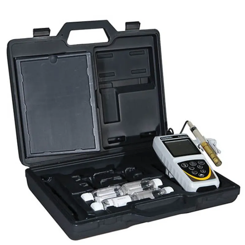 Oakton/Eutech CON 450 [WD-35608-81] Handheld Conductivity / TDS / Salinity / Temperature Meter Kit with NIST-Traceable Calibration