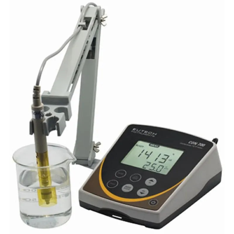 Oakton/Eutech CON 700 [WD-35411-00] Conductivity Benchtop