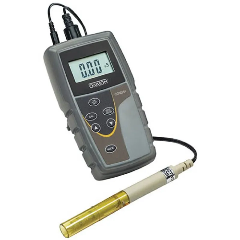 OAKTON CON 6+ [WD-35604-00] Conductivity / TDS Meter with Probe