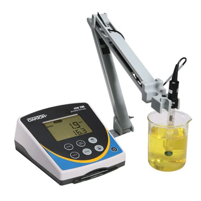 OAKTON Ion 700 [WD-35419-22] pH /mV / Ion / Temperature Benchtop Meter w/ Electrode Stand