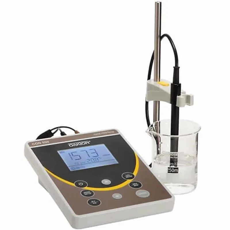 OAKTON CON 550 [WD-35419-35] Conductivity Benchtop Meter Kit