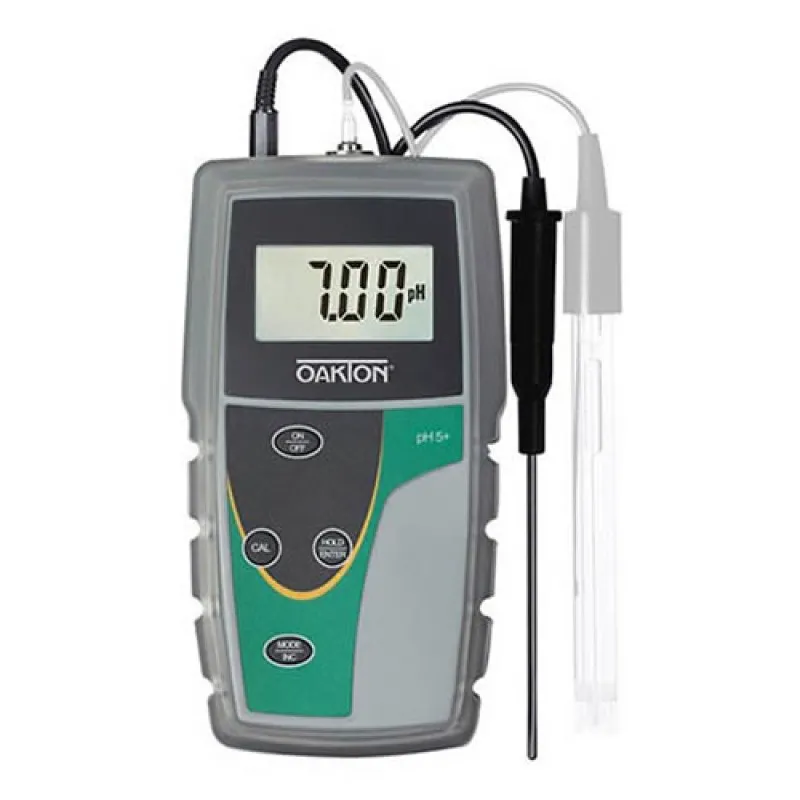 OAKTON pH 5+ [WD-35613-50] pH / Temperature Meter w/ ATC Probe, Rubber Boot and Batteries