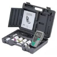 OAKTON pH 5+ [WD-35613-54] pH/Temperature Meter Kit w/ pH Electrode, pH Buffer Solutions, Bottles