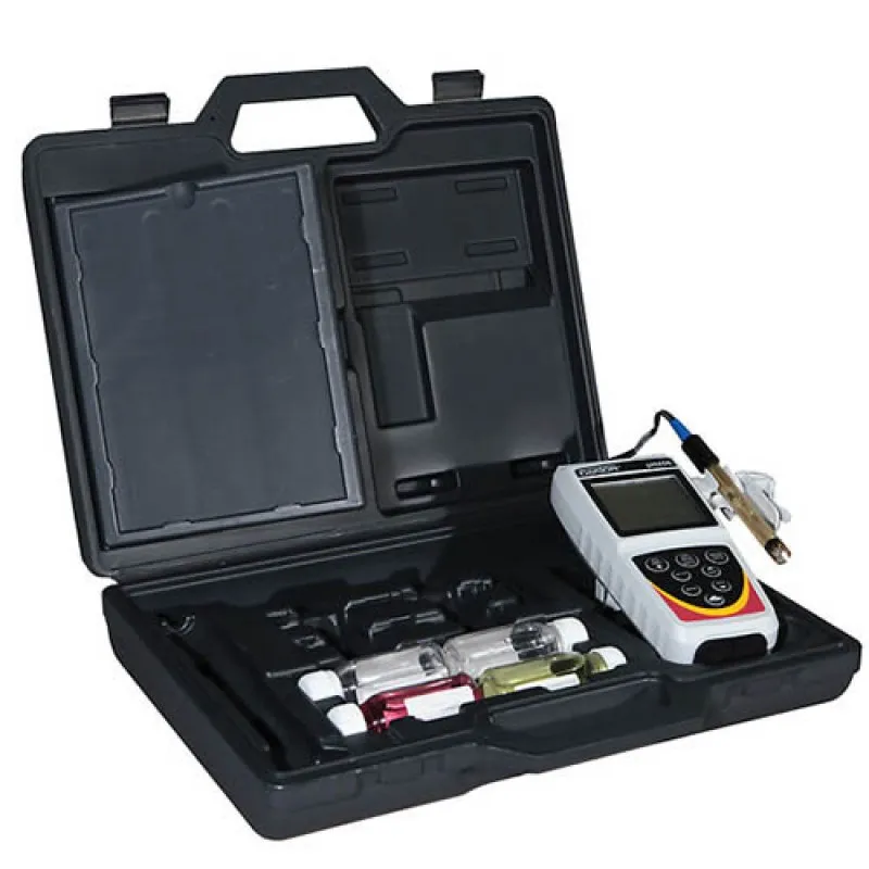 OAKTON pH 450 [WD-35618-90] Portable pH / mV /Ion / Temperature Meter Kit