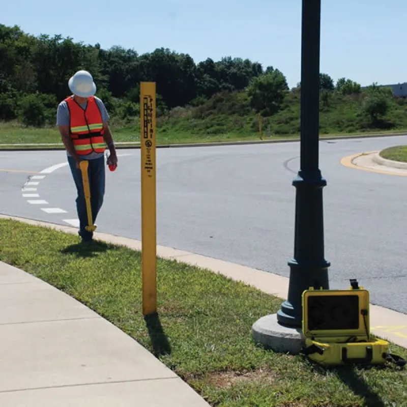 Schonstedt XTpc+ Multi-Frequency Pipe & Cable Locator