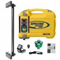 Spectra Precision LR-30 [LR30-MM] Non-Wireless Laser Receiver With MM-1 Magnetic Mount & NiMH Batteries