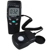 Tenmars TM-202 LUX/FC Light Level Meter 