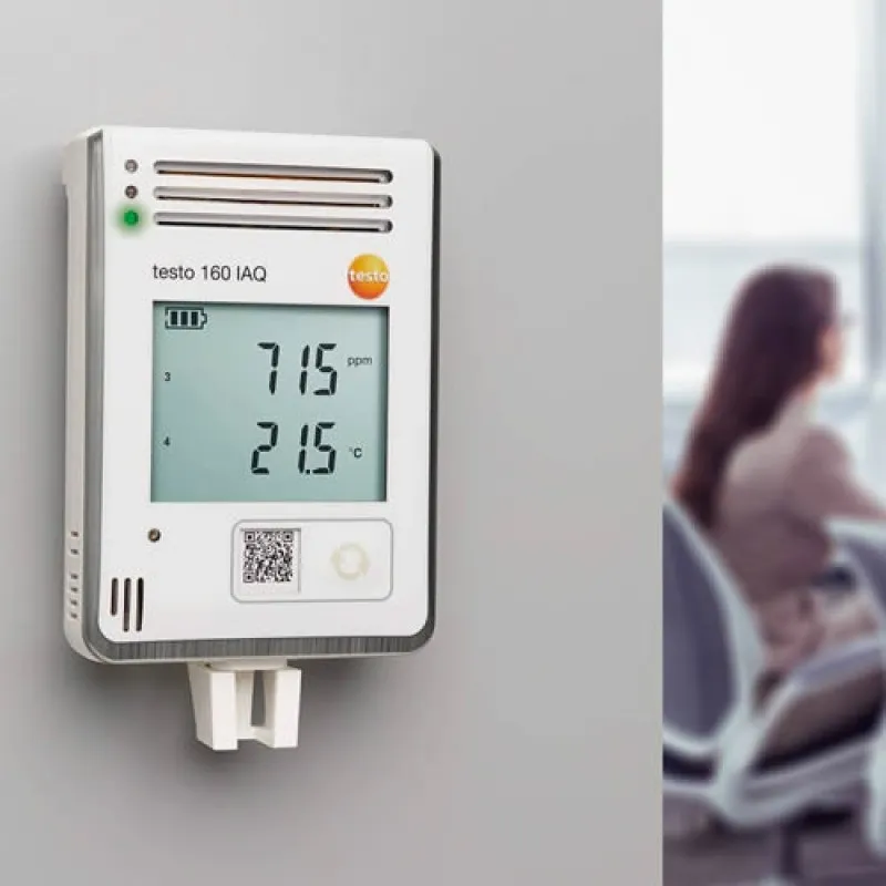 Testo 160 IAQ [0572 2014] Wi-Fi Data Logger with Display and Internal Sensors for Temperature, Humidity, CO2, and Atmospheric Pressure