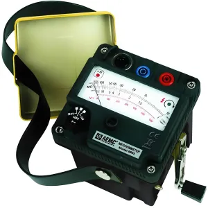 AEMC 6503 [2126.52] Megohmmeter Analog dengan Pengaturan Rentang Otomatis dan Pengoperasian dengan Engkol Tangan, Dilengkapi Fungsi Pengukuran Resistansi/Kontinuitas, 1000 V, 5000 MOhm