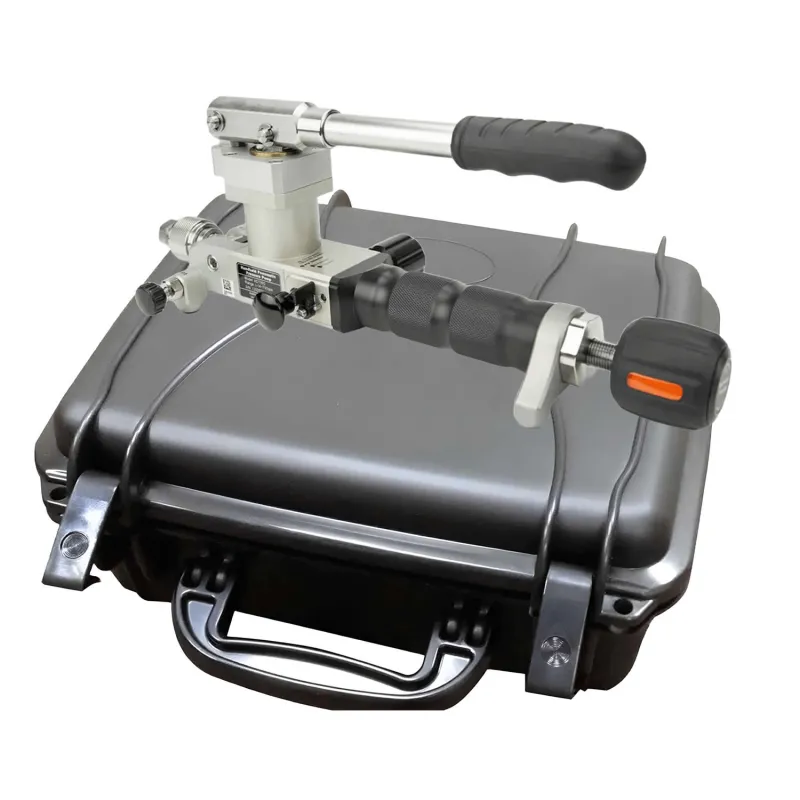 Additel 992 [ADT992-N-SET] Handheld Pneumatic Pressure Pump with Carrying Case, 1/4 NPT Female Pressure Port, 95% vacuum to 700 psi (50 bar)