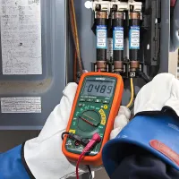 Extech EX355 True-RMS Digital Multimeter, 600VAC/DC, 10AAC/DC w/Non-Contact Voltage Detector