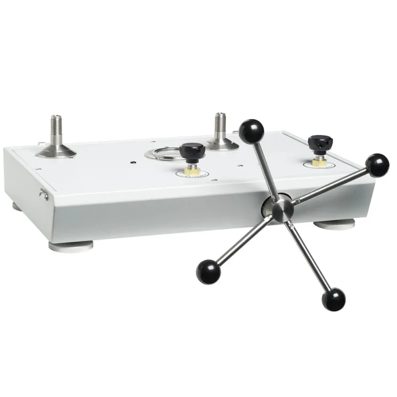 Fluke Calibration P5513 [P5513-20M] Pneumatic Comparison Test Pump, 20 MPa (3000 psi)