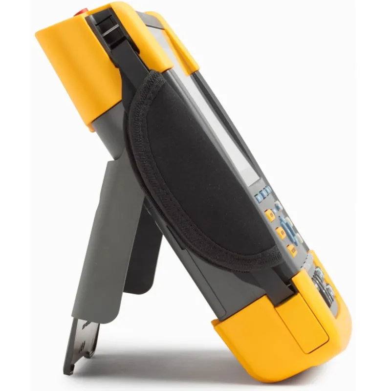 Fluke 190 Series III [FLUKE-190-104-III] 100 MHz, 4-Channel, 1.25 GS/s Handheld ScopeMeter Oscilloscope with Built-in Digital Multimeter and External Input