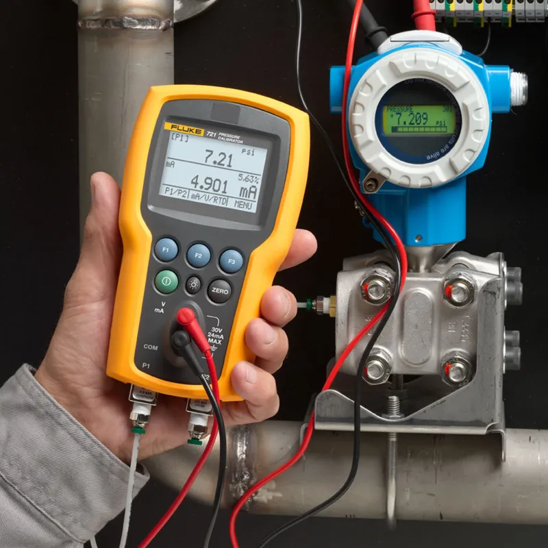 Fluke 721 Dual Sensor Pressure Calibrators (14 Model Dalam Keluarga Produk Ini)