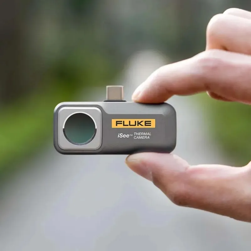 Fluke TC01C [FLUKE-TC01C] iSee Mobile Thermal Imaging Camera, 25 Hz/256 x 192, for Apple/iOS Devices, Type-C USB Interface, -20 °C to 550 °C (-4 °F to 1022 °F)