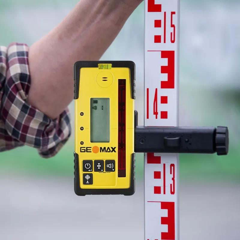 GeoMax Zone60 DG [6012187] Fully-Automatic Dual Grade Laser with ZRD105B Digital Receiver with Beam Catching