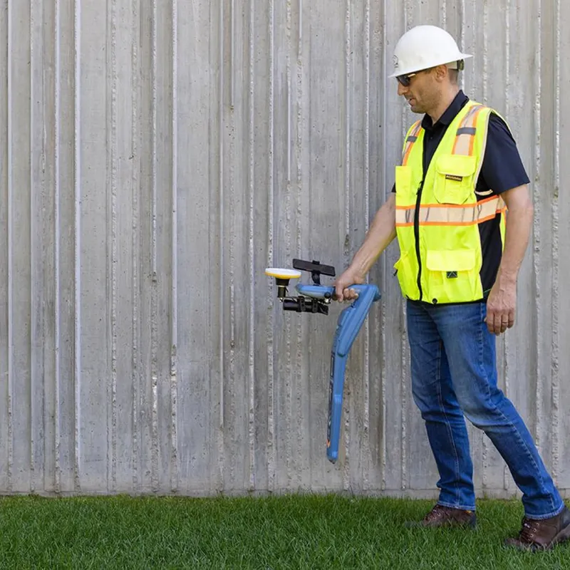 SPX Radiodetection RD8200SG Alat Pendeteksi Kabel dan Pipa Multifungsi Presisi dengan Akurasi Tingkat Survei